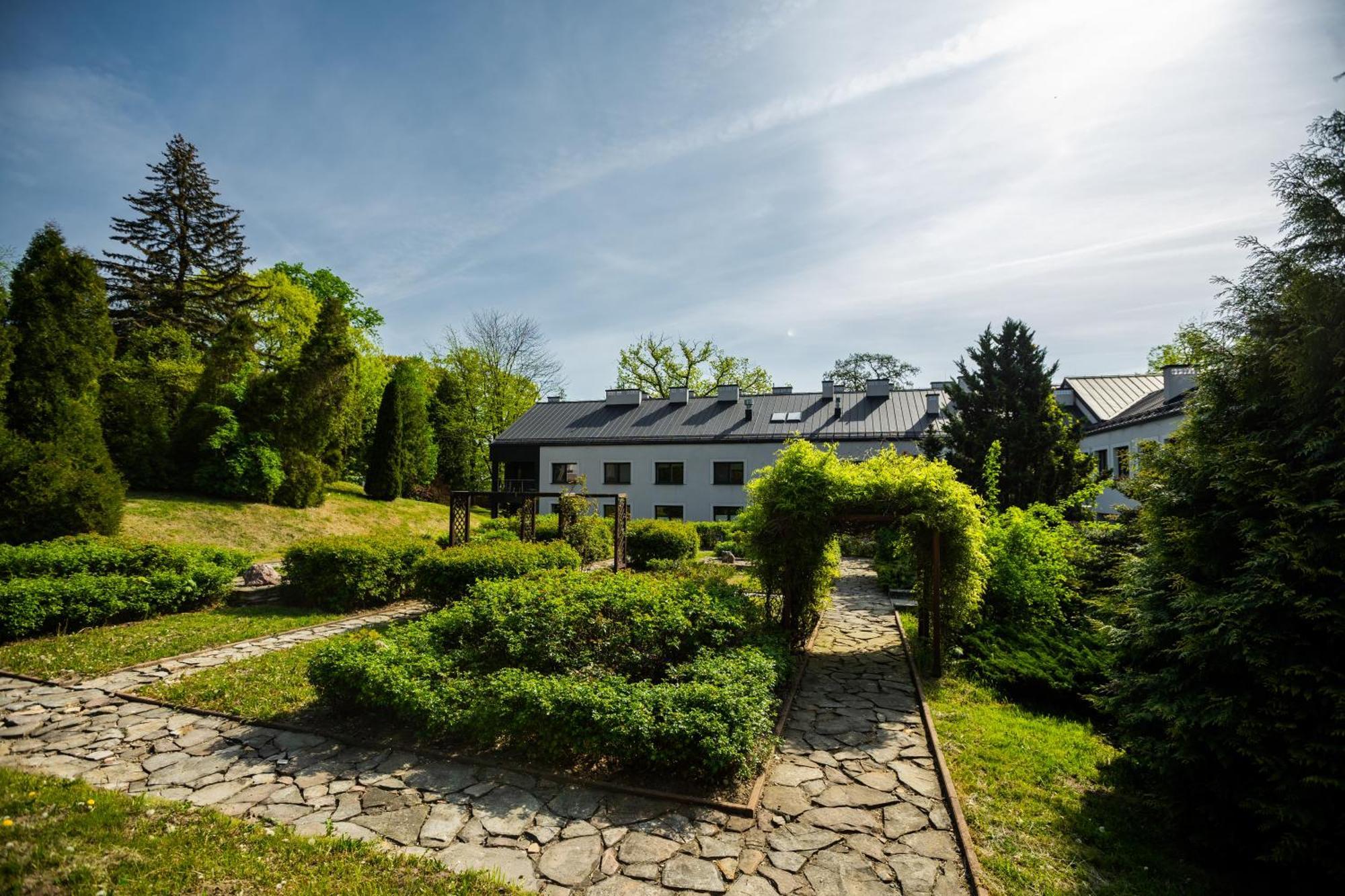 Centrum Rehabilitacji Spolecznej I Zawodowej Zaz Sloneczne Wzgorze Tarnów 外观 照片